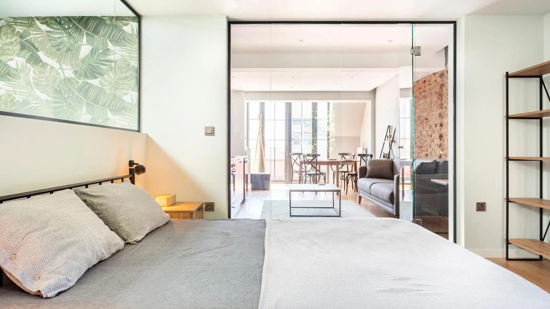 Decent Apartment With A Magnificent Terrace , View Istanbul